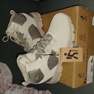 ZeroXposur Hiker Shoes